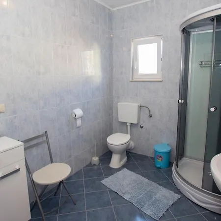David - 20m From The Beach With Parking Apartment Trogir