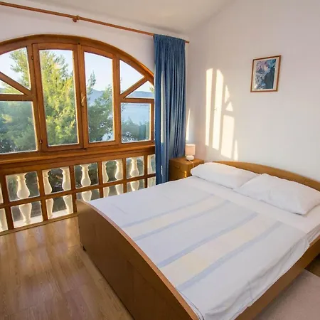 David - 20m From The Beach With Parking Trogir
