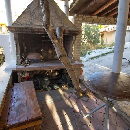 David - 20m From The Beach With Parking * Trogir