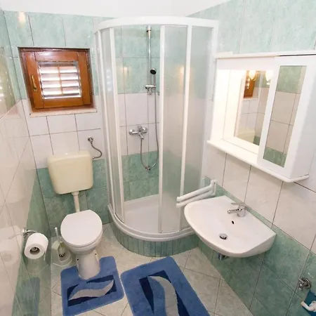 Apartment David - 20m From The Beach With Parking *